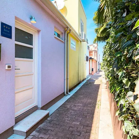 Ferienhaus Novigrad 250s בית נופש