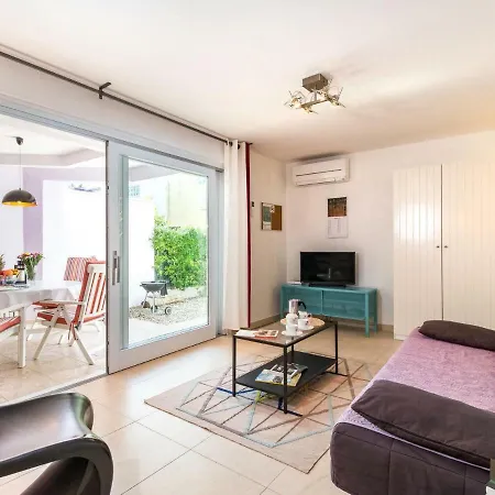 Ferienhaus Novigrad 250s